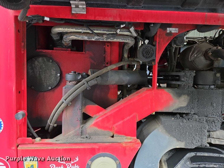 image for item EC4309 2015 Moffett M8 55.4 forklift