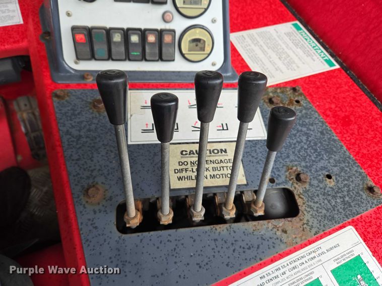 image for item EC4309 2015 Moffett M8 55.4 forklift