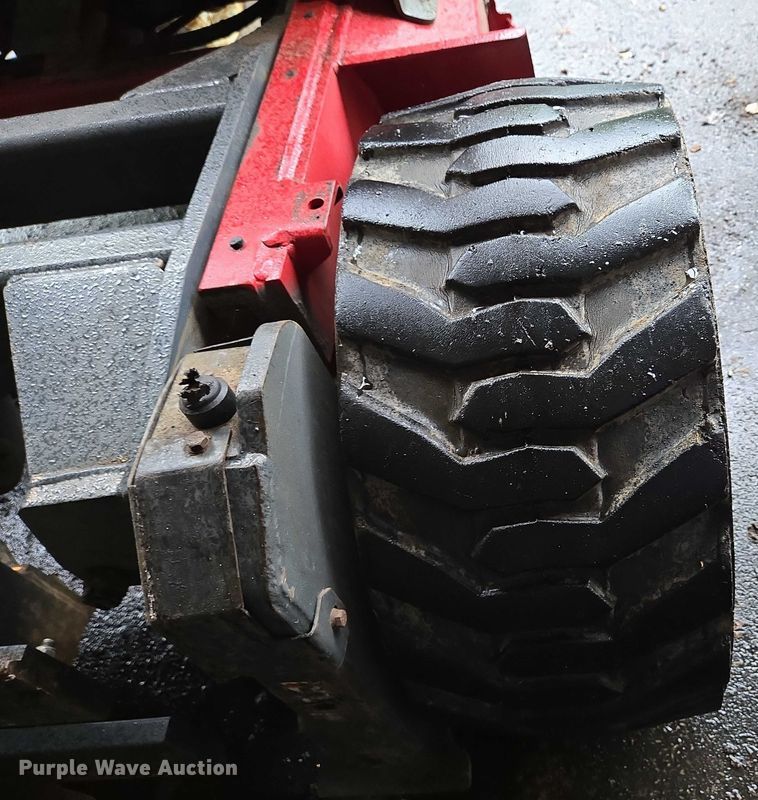 image for item EC4309 2015 Moffett M8 55.4 forklift