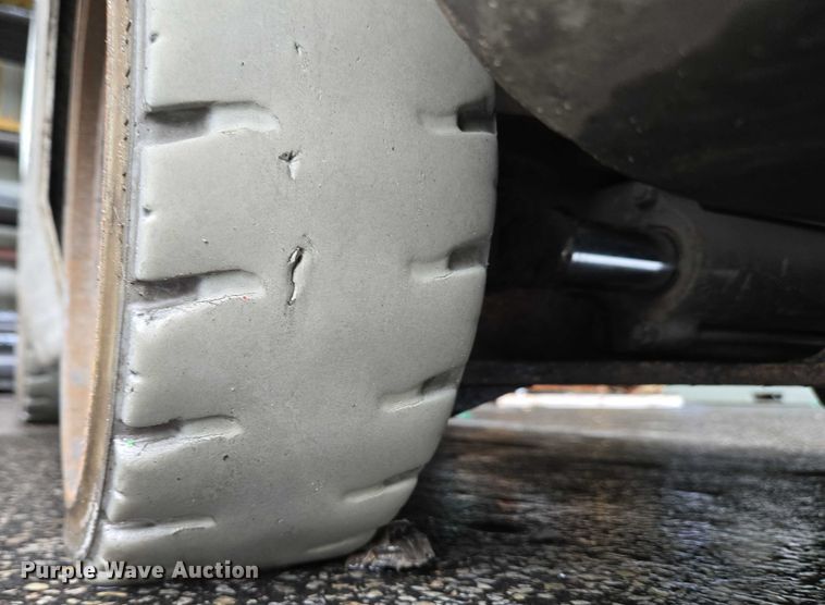 image for item EC4310 2015 Nissan CF50LP forklift