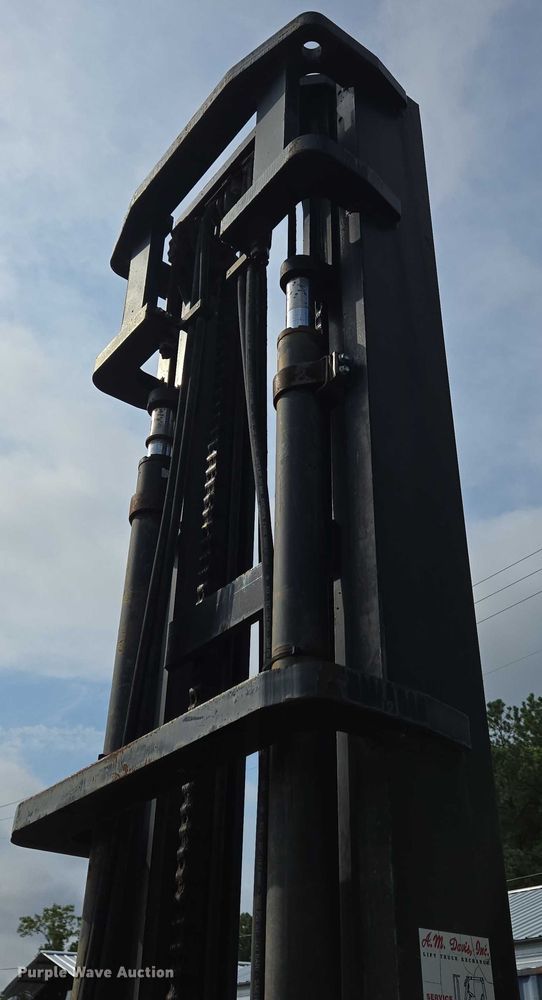 image for item EC4329 2011 Toyota 7FDU80 forklift