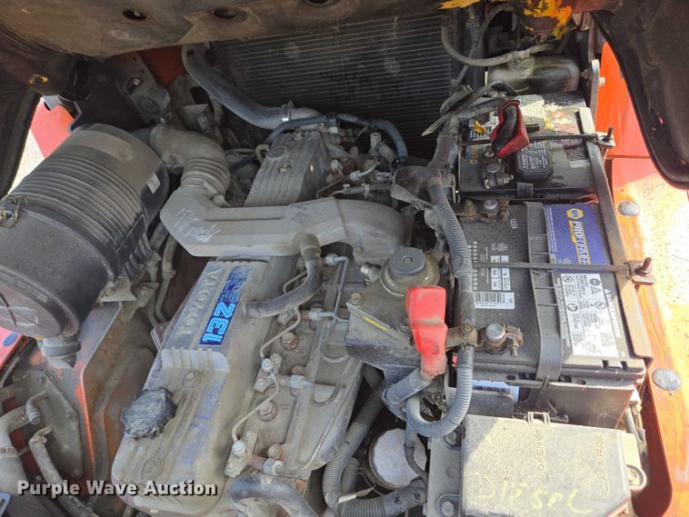 image for item EC4329 2011 Toyota 7FDU80 forklift