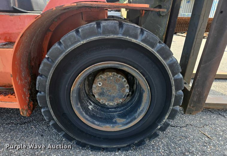 image for item EC4329 2011 Toyota 7FDU80 forklift