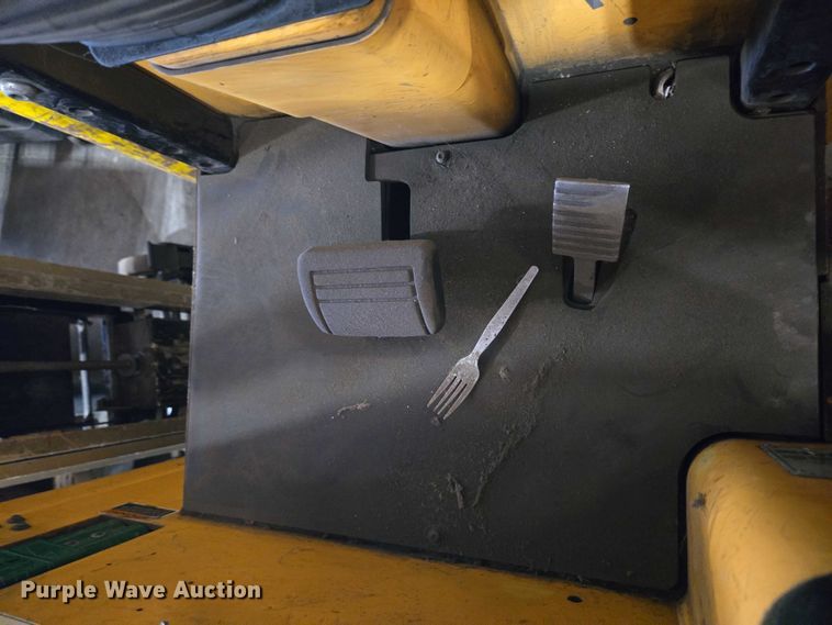 image for item EC4331 2017 Bendi B40AC forklift