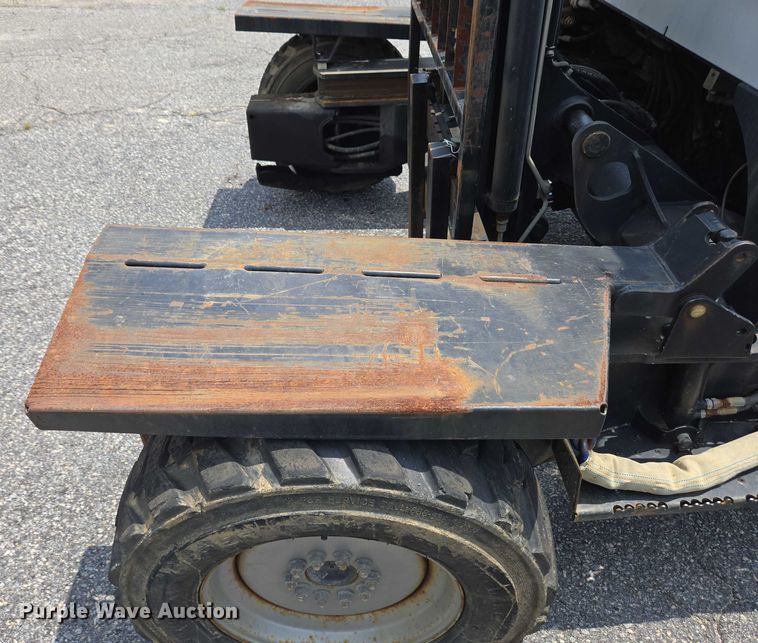 image for item EC4332 2014 Palfinger CR554WTMFL forklift