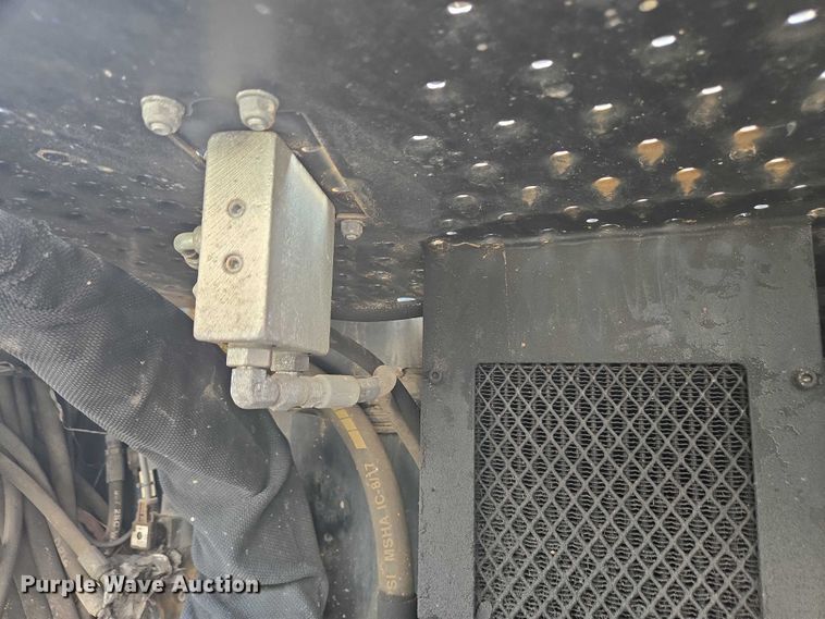 image for item EC4332 2014 Palfinger CR554WTMFL forklift