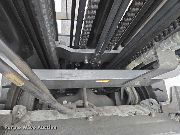 image for item EC4333 2016 UniCarriers PF50 forklift