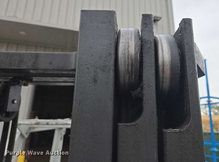 image for item EC4333 2016 UniCarriers PF50 forklift