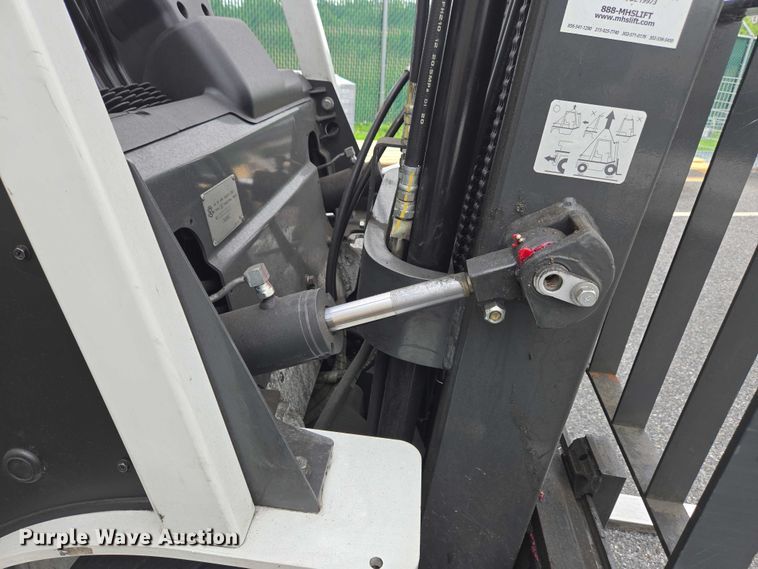 image for item EC4333 2016 UniCarriers PF50 forklift