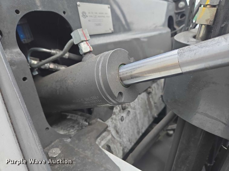 image for item EC4333 2016 UniCarriers PF50 forklift