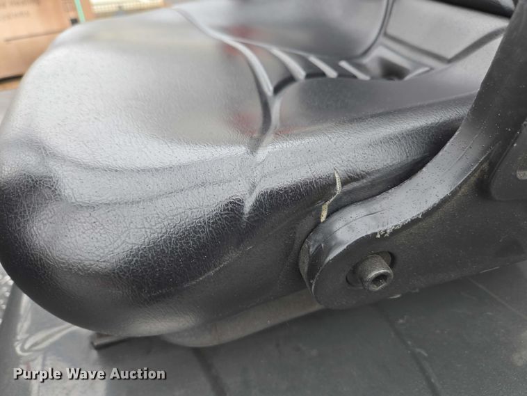 image for item EC4333 2016 UniCarriers PF50 forklift