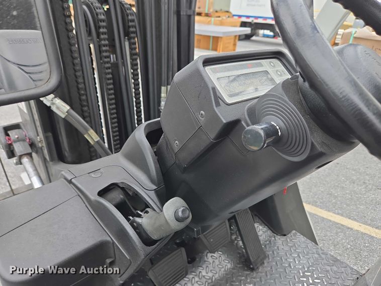 image for item EC4333 2016 UniCarriers PF50 forklift