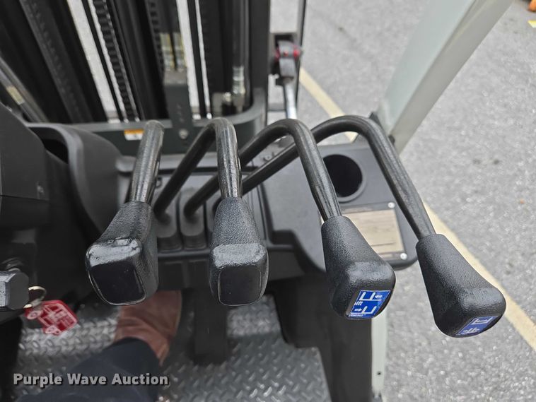 image for item EC4333 2016 UniCarriers PF50 forklift