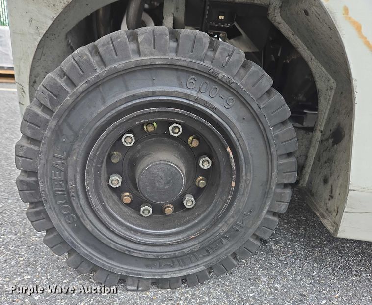 image for item EC4333 2016 UniCarriers PF50 forklift