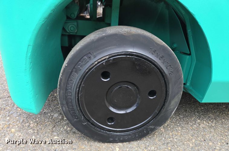 image for item EC4334 Mitsubishi FGC25N forklift