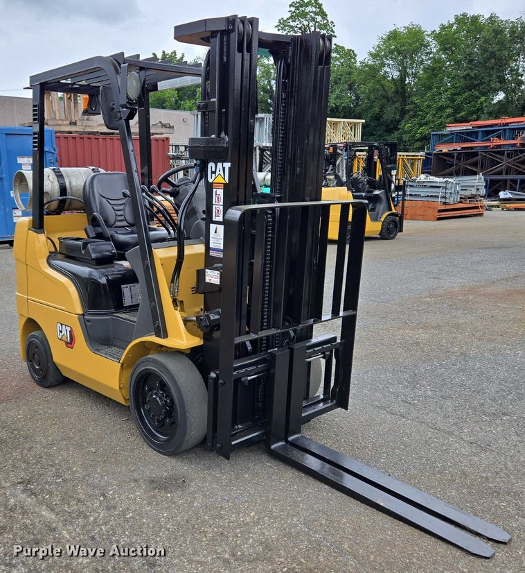 MONTACARGAS CATERPILLAR 2C5000