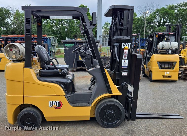 MONTACARGAS CATERPILLAR 2C5000