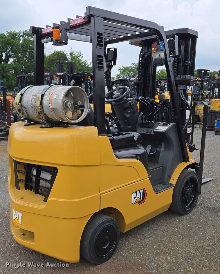 MONTACARGAS CATERPILLAR 2C5000