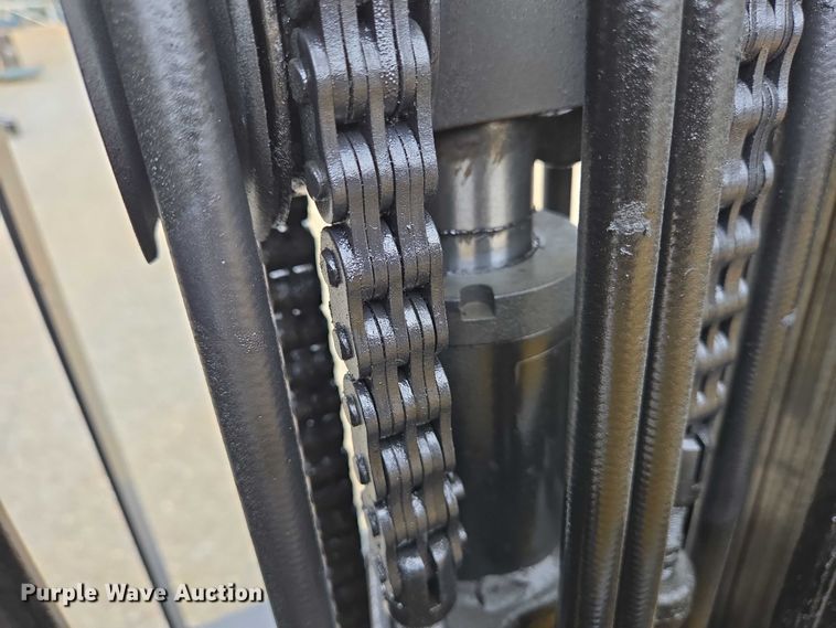 image for item EC4335 Caterpillar 2C5000 forklift