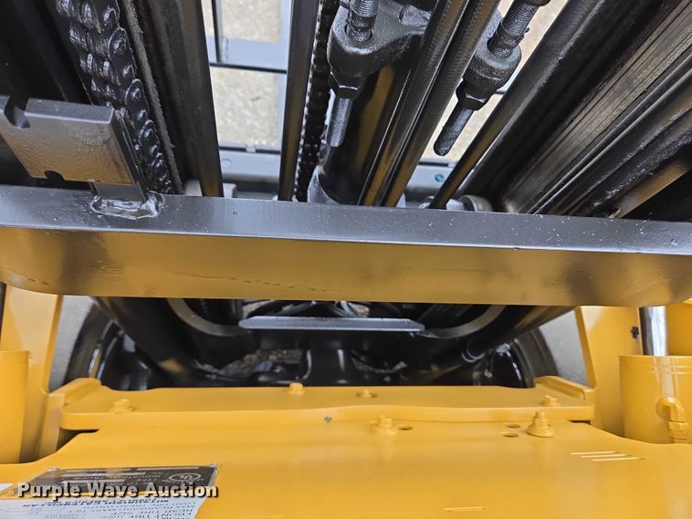 image for item EC4335 Caterpillar 2C5000 forklift