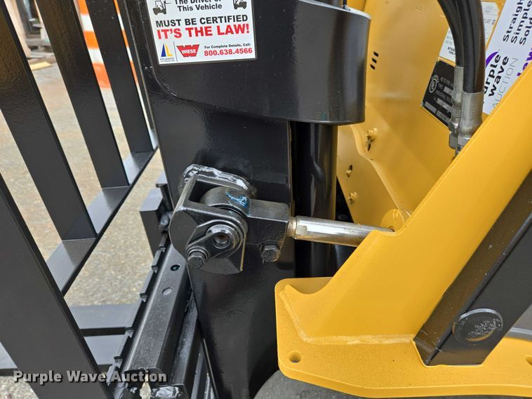 image for item EC4335 Caterpillar 2C5000 forklift