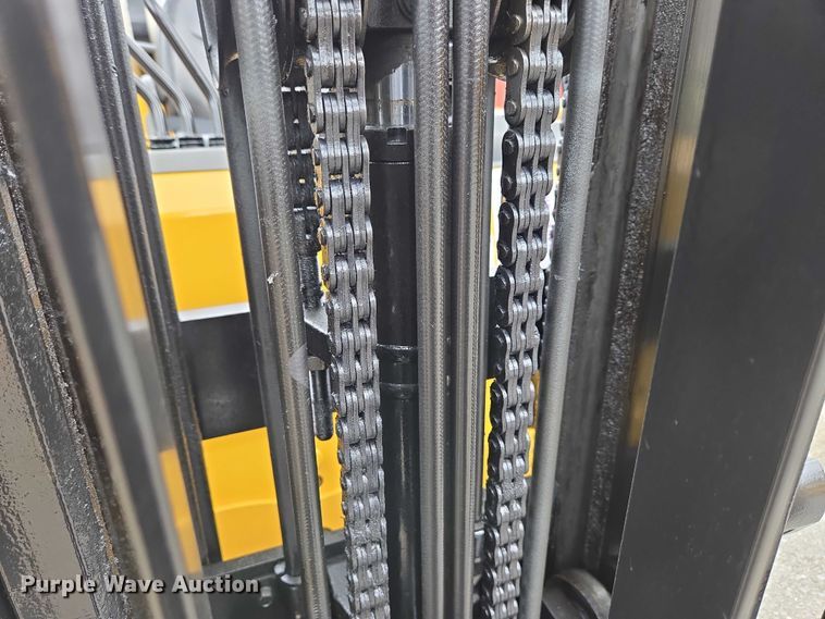 image for item EC4335 Caterpillar 2C5000 forklift