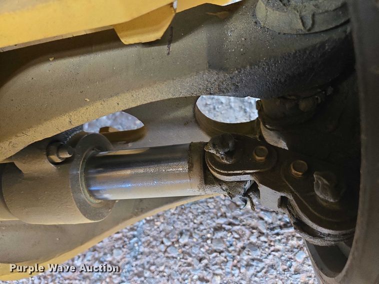 image for item EC4335 Caterpillar 2C5000 forklift