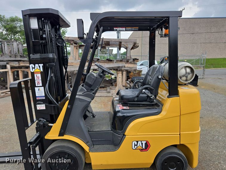 image for item EC4335 Caterpillar 2C5000 forklift
