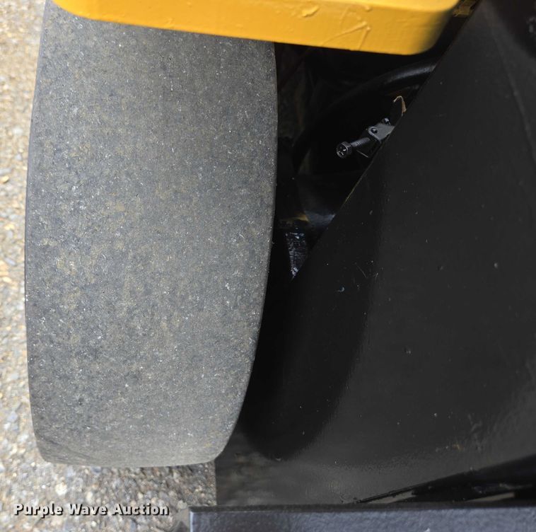 image for item EC4335 Caterpillar 2C5000 forklift