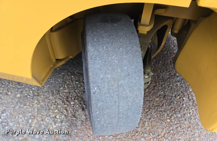 image for item EC4335 Caterpillar 2C5000 forklift