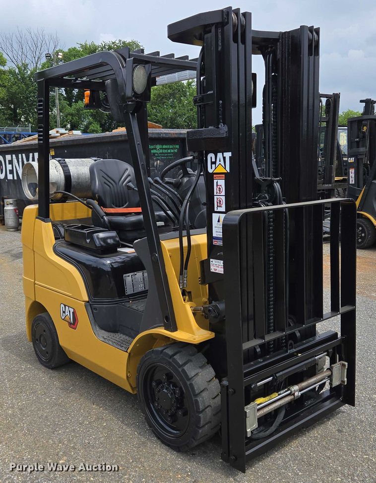 MONTACARGAS CATERPILLAR 2C50004