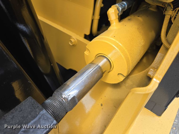 image for item EC4336 Caterpillar 2C50004 forklift