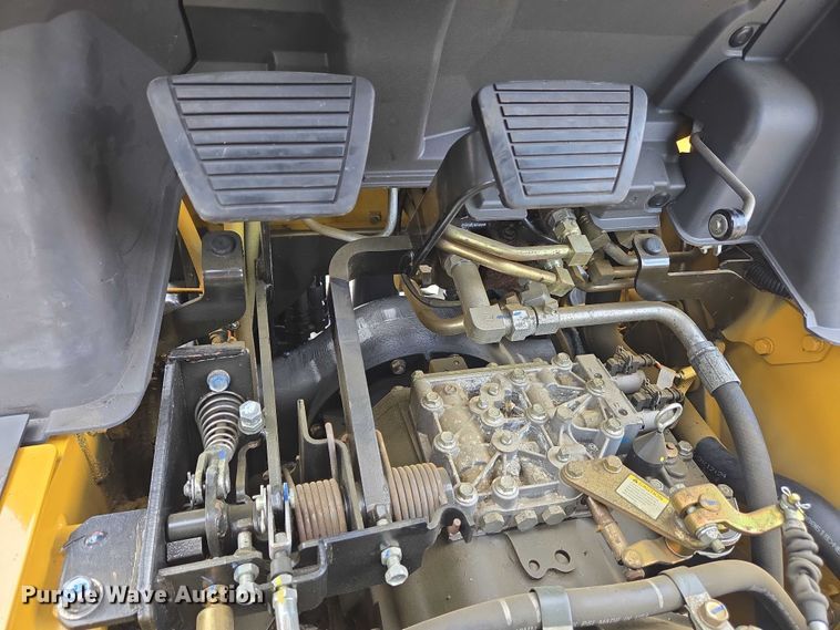 image for item EC4336 Caterpillar 2C50004 forklift