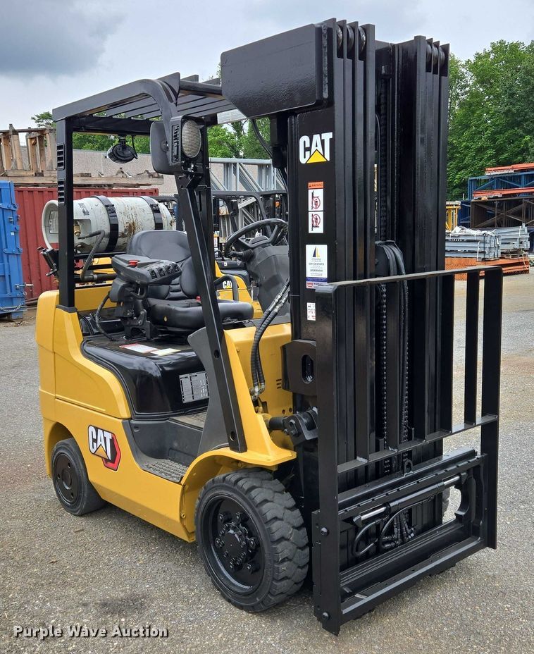 MONTACARGAS CATERPILLAR 2C5000