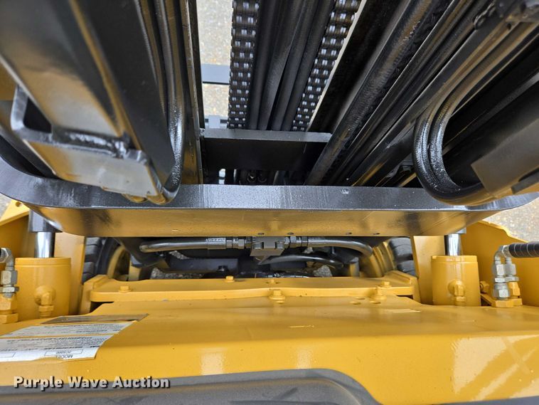 image for item EC4337 Caterpillar 2C5000 forklift