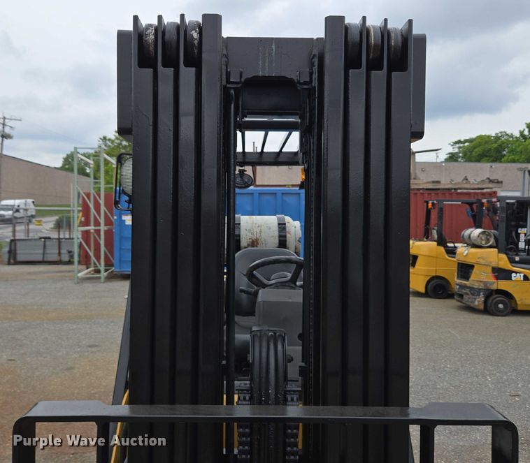 image for item EC4337 Caterpillar 2C5000 forklift