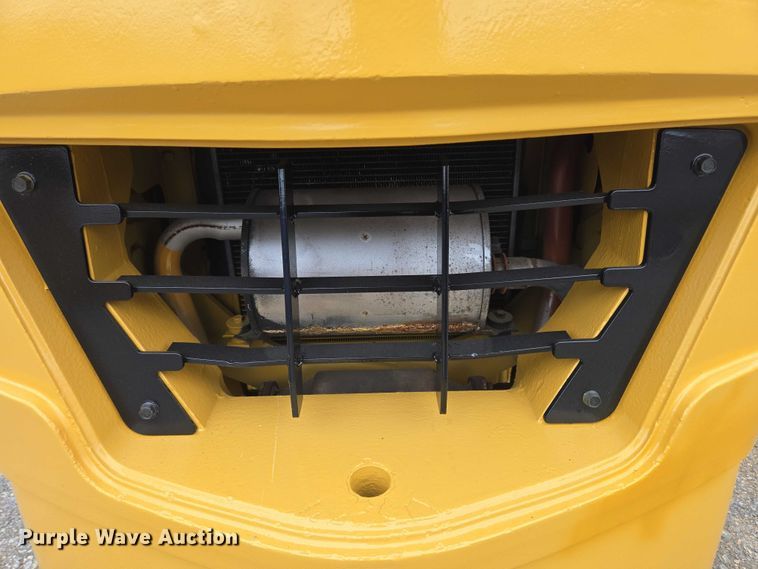 image for item EC4337 Caterpillar 2C5000 forklift