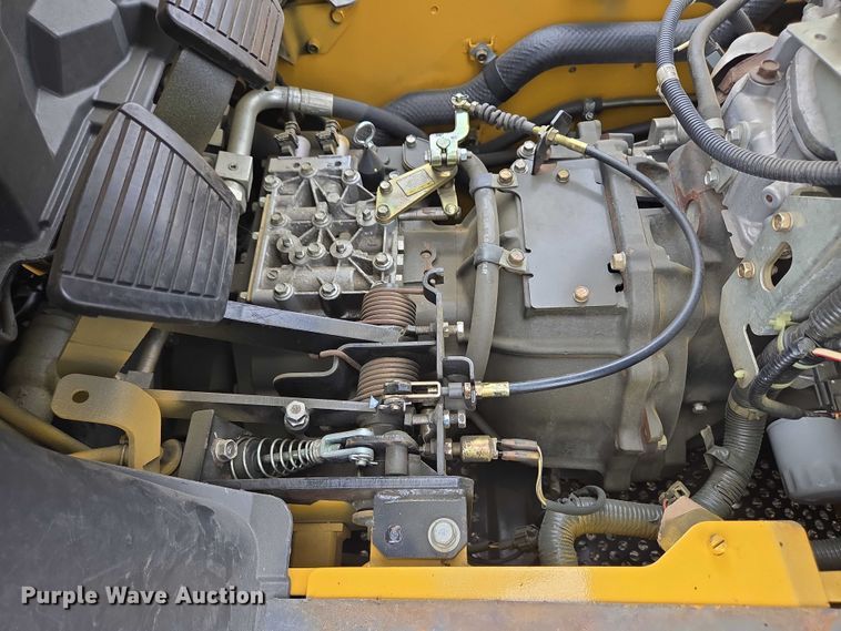 image for item EC4337 Caterpillar 2C5000 forklift