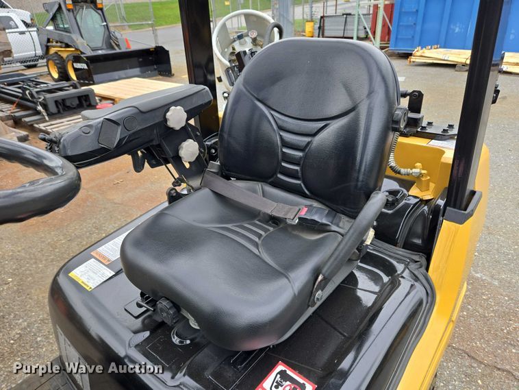 image for item EC4337 Caterpillar 2C5000 forklift