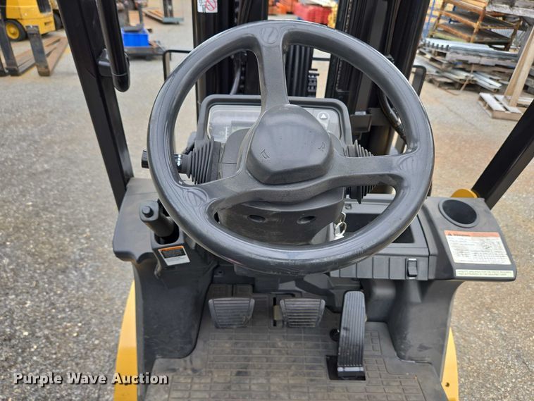 image for item EC4337 Caterpillar 2C5000 forklift