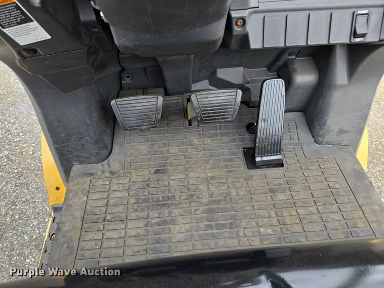 image for item EC4337 Caterpillar 2C5000 forklift