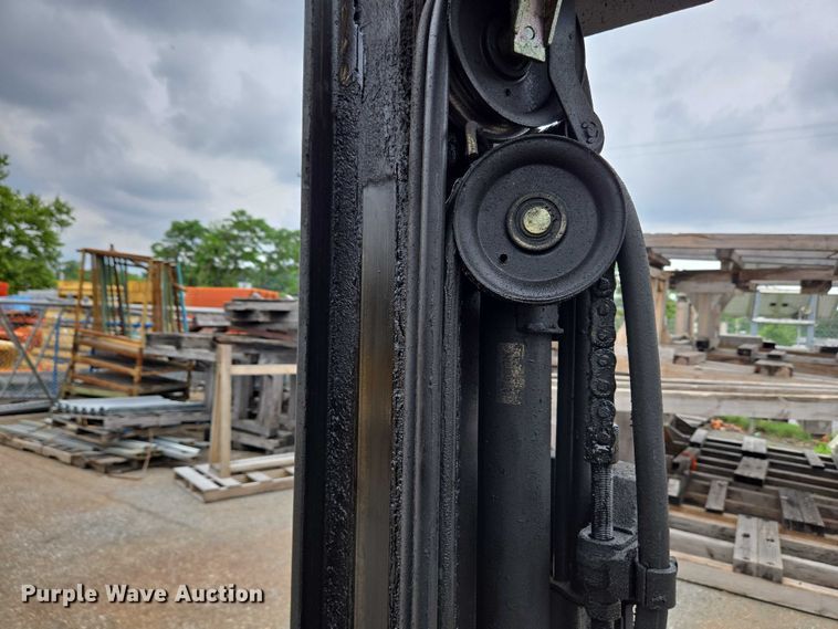 image for item EC4338 Caterpillar 2C5000 forklift