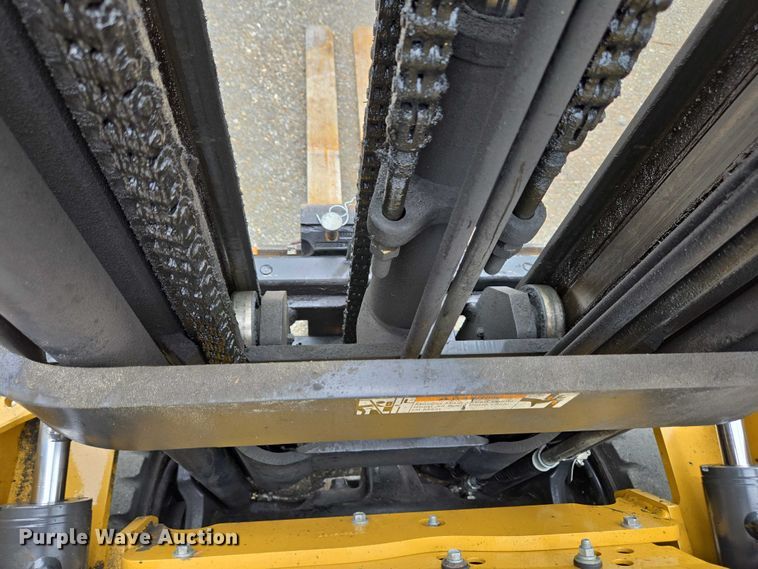 image for item EC4338 Caterpillar 2C5000 forklift