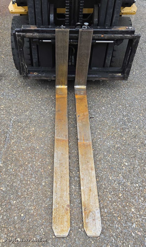 image for item EC4338 Caterpillar 2C5000 forklift