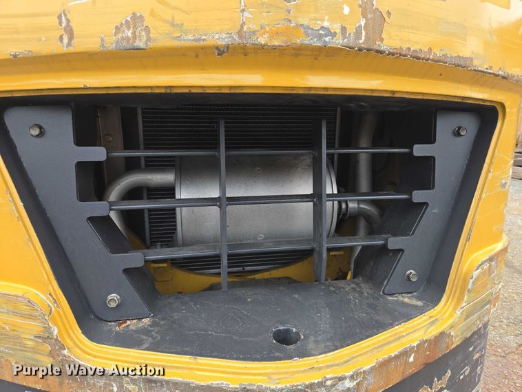 image for item EC4338 Caterpillar 2C5000 forklift