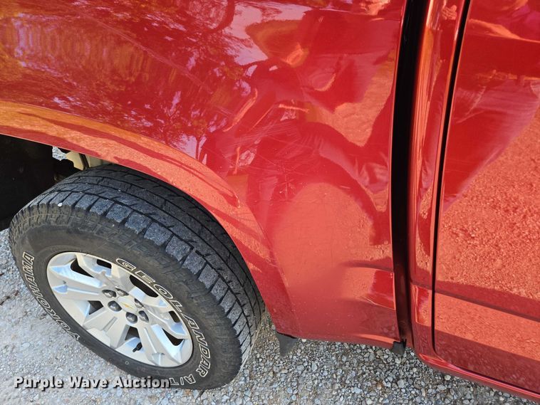 image for item ED2063 2016 Chevrolet Colorado Crew Cab pickup truck