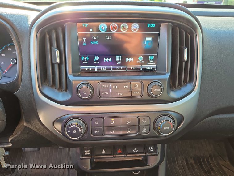 image for item ED2063 2016 Chevrolet Colorado Crew Cab pickup truck