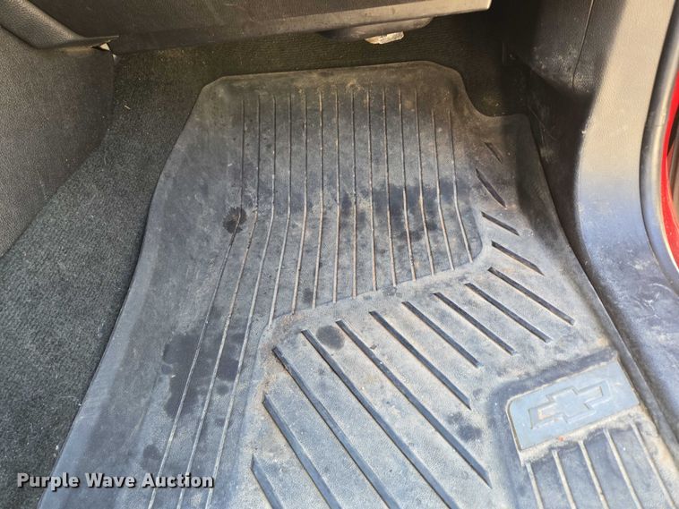 image for item ED2063 2016 Chevrolet Colorado Crew Cab pickup truck