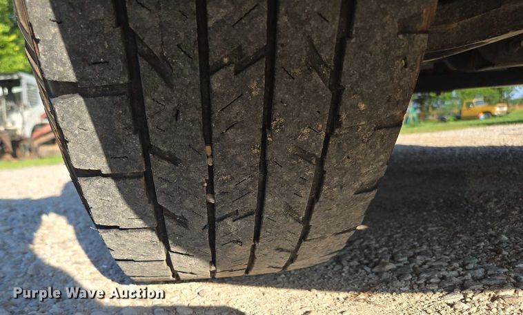 image for item ED2063 2016 Chevrolet Colorado Crew Cab pickup truck