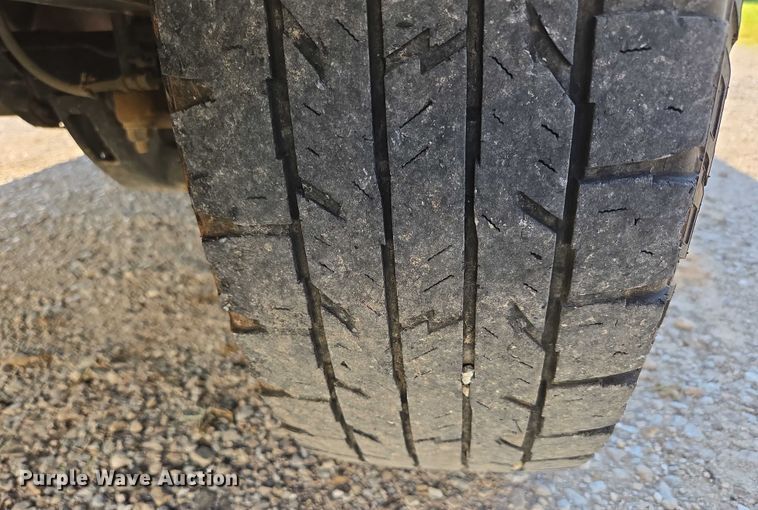 image for item ED2063 2016 Chevrolet Colorado Crew Cab pickup truck